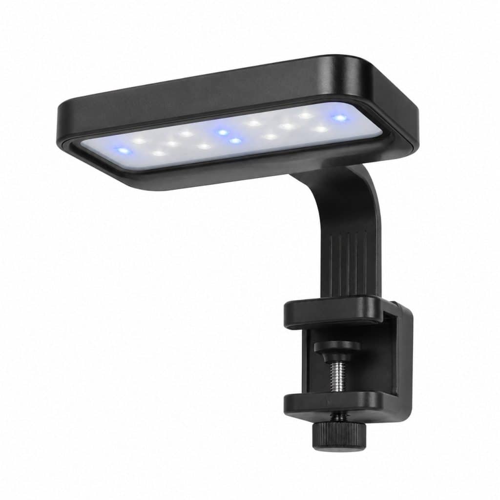 Photo produit d'une rampe LED compacte pour nano-aquarium